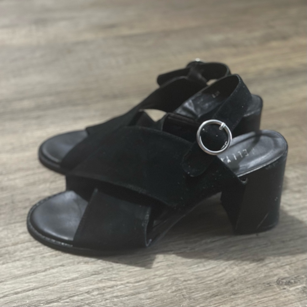 Jellypop Agatha 8.5 W Wide W Suede Feel Ultra Comfort 3” Heel